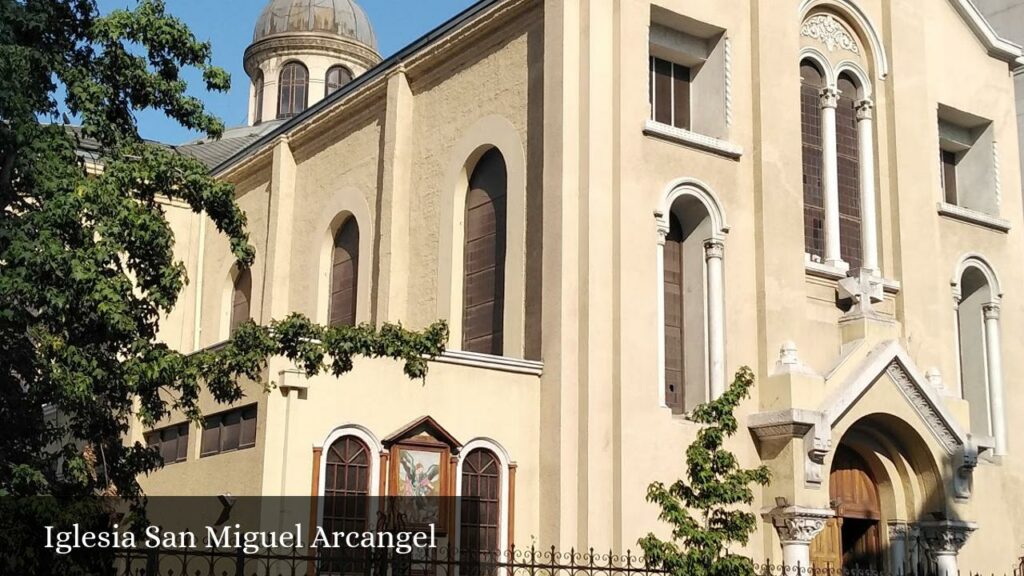 Iglesia San Miguel Arcangel - Santiago (Región de Santiago)