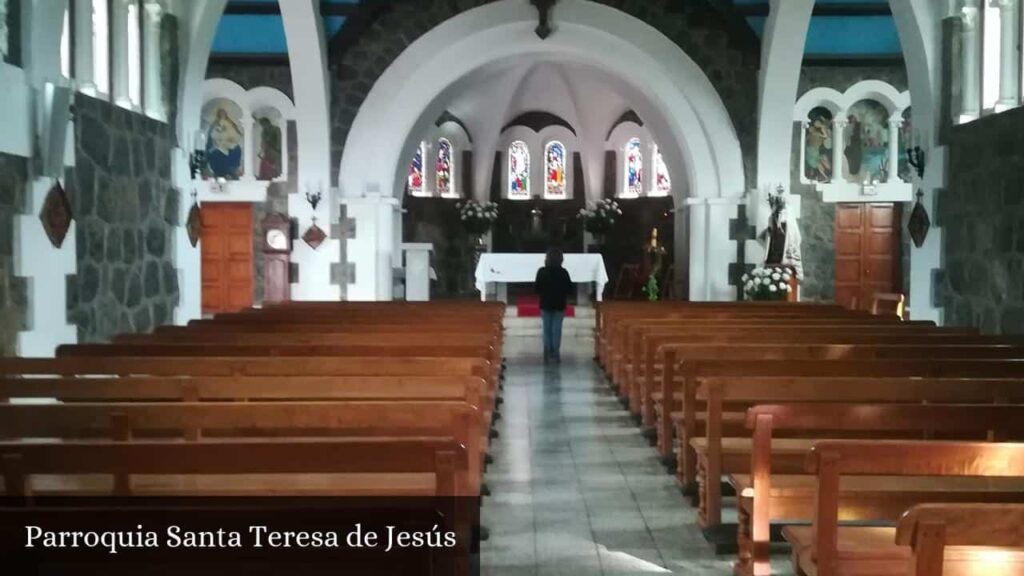 Parroquia Santa Teresa de Jesús - Zapallar (Región de Valparaíso)
